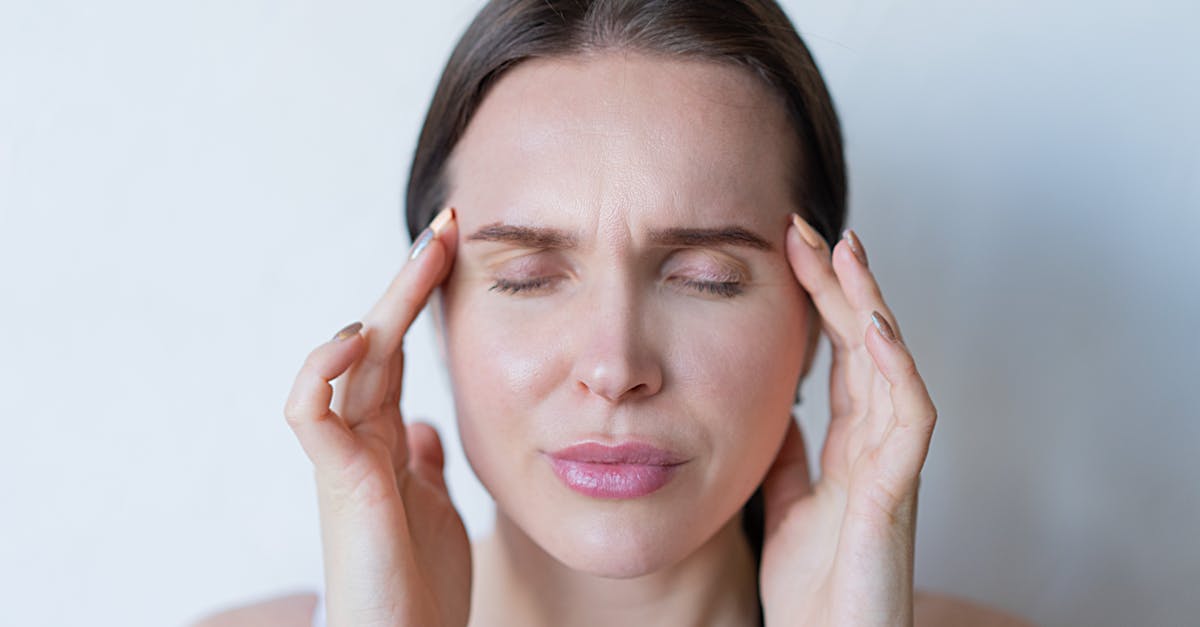 découvrez des solutions efficaces pour soulager les migraine. explorez des méthodes naturelles et des traitements pharmaceutiques adaptés pour retrouver votre bien-être.