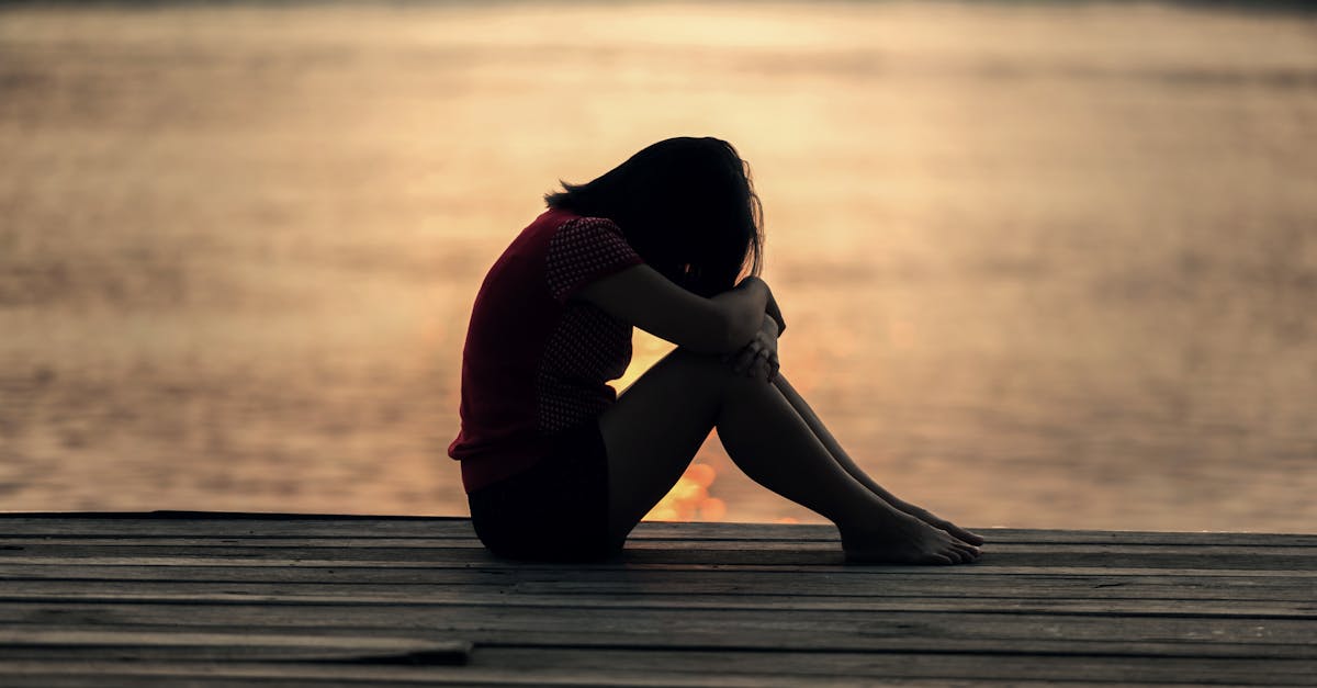 découvrez les causes, les symptômes et les traitements du thoracic pain. apprenez à reconnaître les signes associés et quand consulter un professionnel de la santé pour un diagnostic précis.