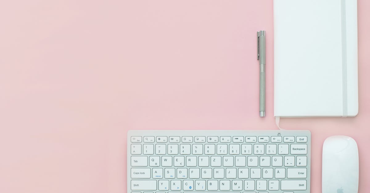 découvrez un espace de travail inspirant et fonctionnel avec notre solution workspace. optimisez votre productivité dans un environnement collaboratif, conçu pour favoriser la créativité et le bien-être au bureau.