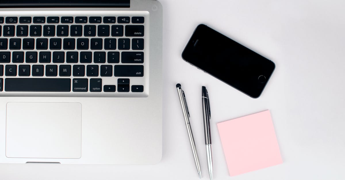 découvrez l'univers du workspace : un espace de travail moderne et stimulant, conçu pour favoriser la collaboration, la créativité et la productivité au sein de votre équipe. transformez votre façon de travailler avec des solutions flexibles et innovantes.