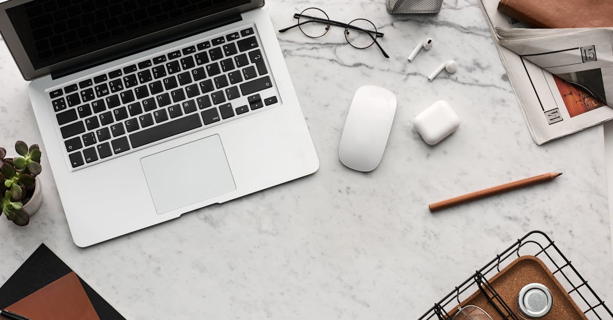 découvrez notre sélection de stations de travail performantes et ergonomiques, conçues pour optimiser votre productivité. que vous soyez professionnel ou créatif, trouvez l'espace de travail idéal qui allie confort et innovation.