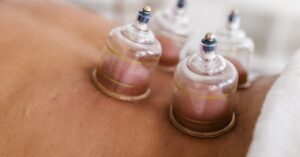 découvrez des techniques efficaces pour renforcer votre dos et améliorer votre posture. apprenez des exercices simples et des conseils pratiques pour prévenir les douleurs et renforcer les muscles du dos.