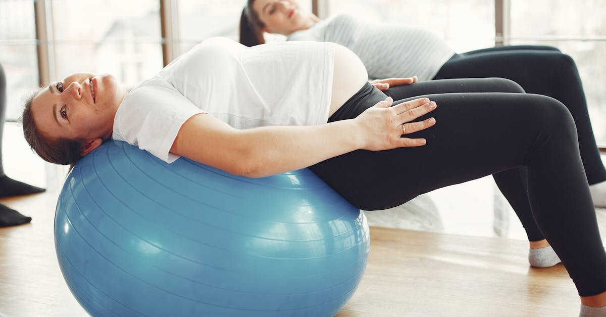 découvrez des exercices efficaces pour renforcer votre sangle abdominale et améliorer votre stabilité. notre guide sur le renforcement du tronc vous aidera à atteindre une meilleure posture, à prévenir les blessures et à optimiser vos performances sportives.