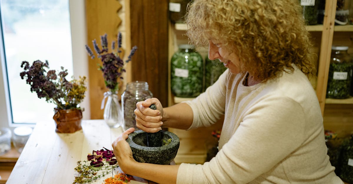 découvrez des remèdes naturels pour améliorer votre bien-être au quotidien. explorez des solutions à base de plantes, d'huiles essentielles et d'autres ingrédients naturels pour soulager divers maux de manière douce et efficace.