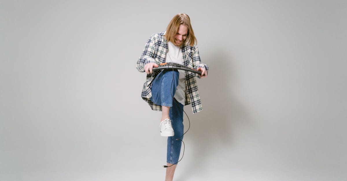 découvrez le monde fascinant des nerfs, un élément essentiel du système nerveux. apprenez comment ils transmettent les signaux, contrôlent les mouvements et influencent nos sensations. explorez leur rôle dans la santé et le bien-être, ainsi que les avancées récentes en neurologie.