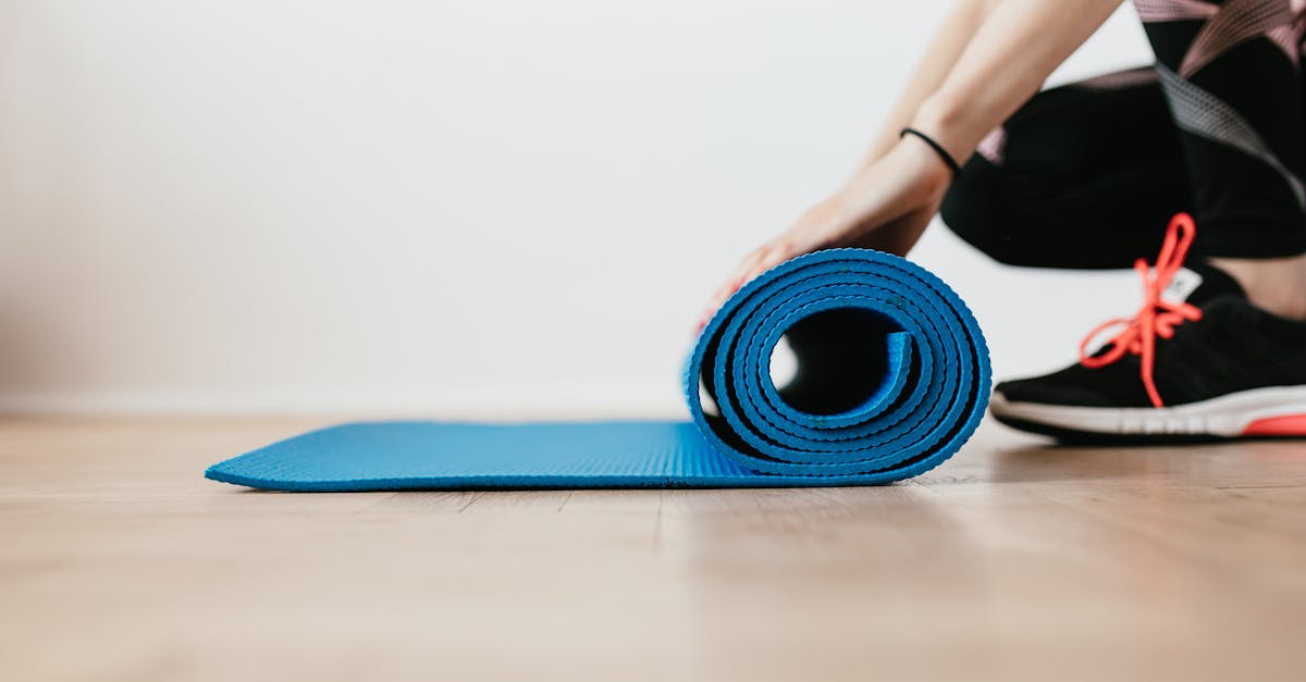 découvrez les bienfaits du pilates, une méthode douce d'entraînement qui renforce les muscles, améliore la flexibilité et favorise la relaxation. parfait pour tous les niveaux, le pilates vous aide à atteindre un bien-être complet et à améliorer votre posture. rejoignez-nous pour des séances adaptées à vos besoins!