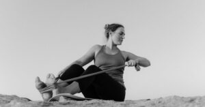 découvrez des exercices de posture simples et efficaces pour améliorer votre alignement corporel, réduire les douleurs et renforcer votre confiance. idéal pour tous, ces mouvements vous aideront à adopter une meilleure posture au quotidien.