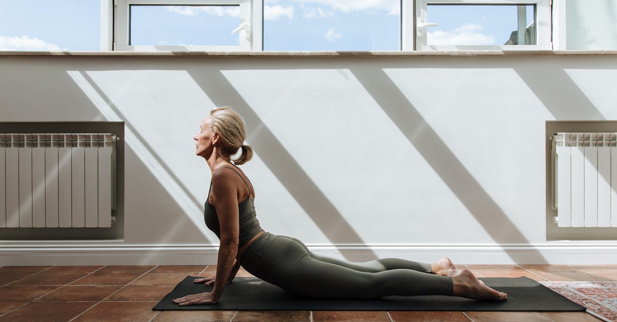 découvrez comment améliorer votre core strength grâce à des exercices ciblés, des conseils d’experts et des routines adaptées à tous les niveaux. renforcez votre ceinture abdominale pour une meilleure posture et un bien-être général.